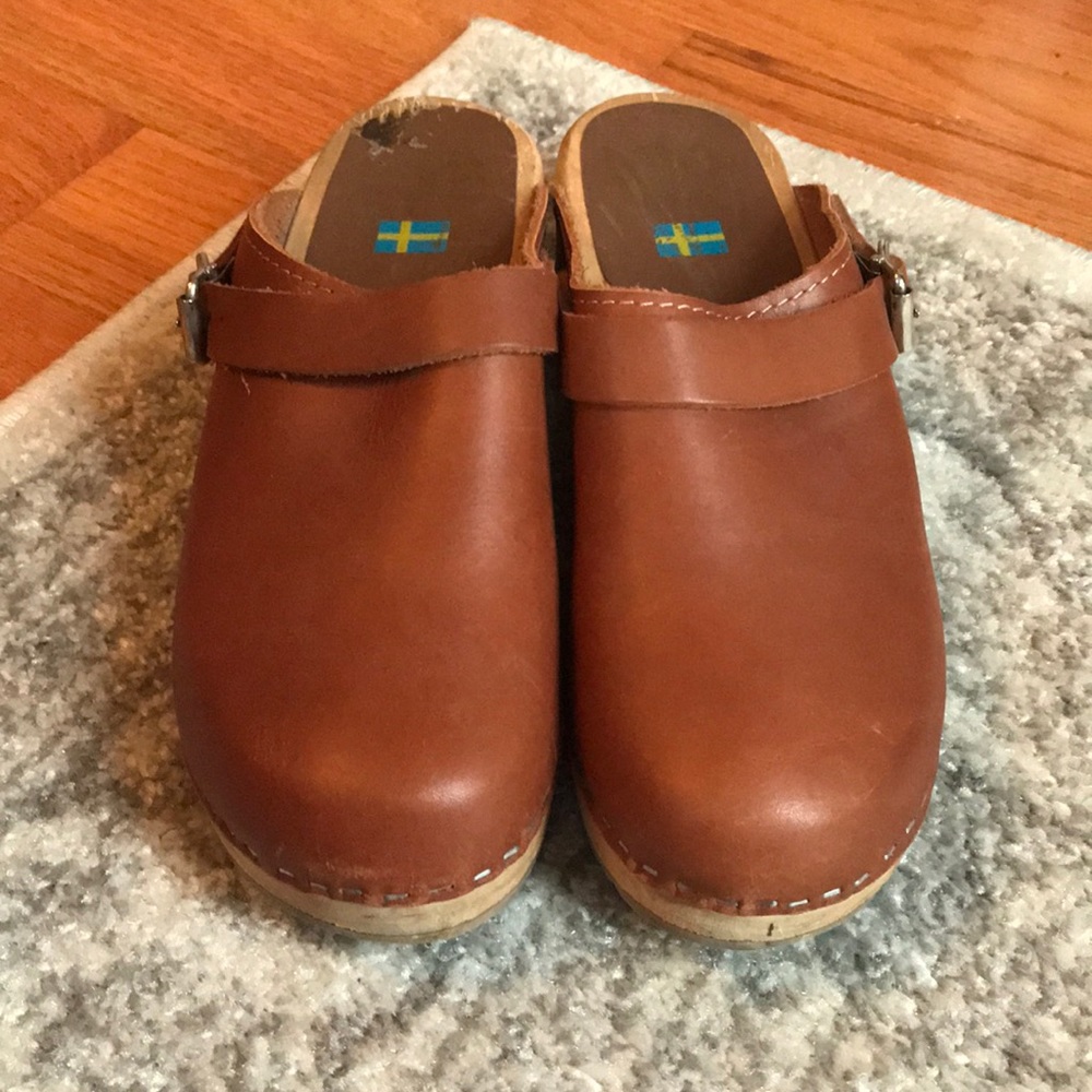 MIA Alma Clogs
